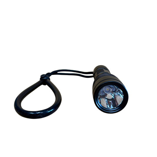 2000 Lumen Twist On Dive Light